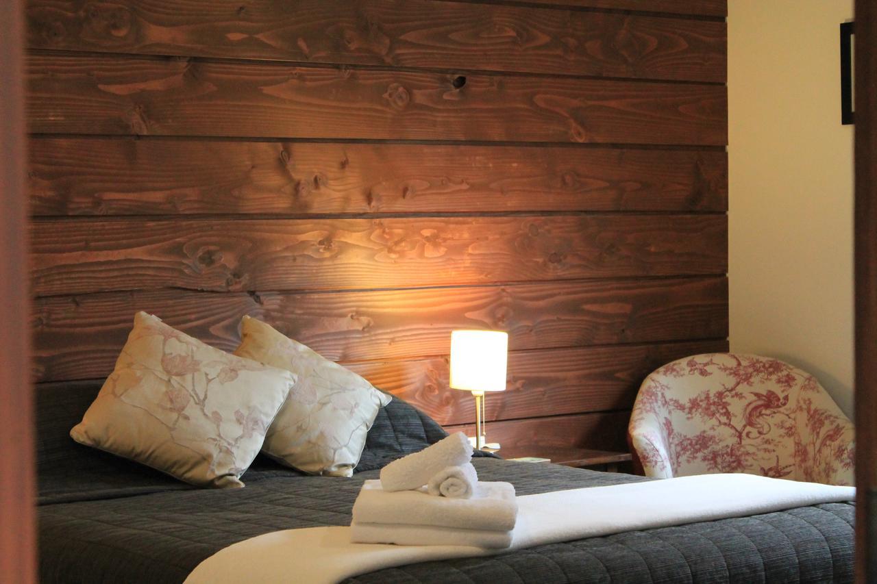 קאיקורה Inn The Bay Bed & Breakfast מראה חיצוני תמונה